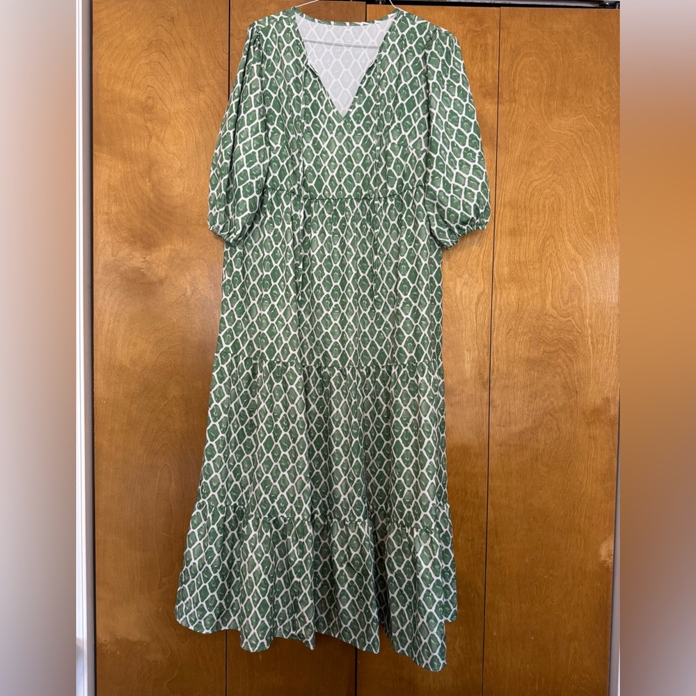 CLEARANCE SHEIN Green Geometric Maxi Dress